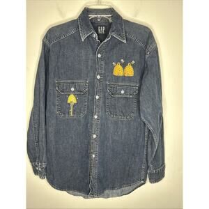 Gap Men’s Denim Shirt Long Sleeve Button Up Small Honeybees/Hive Patchwork